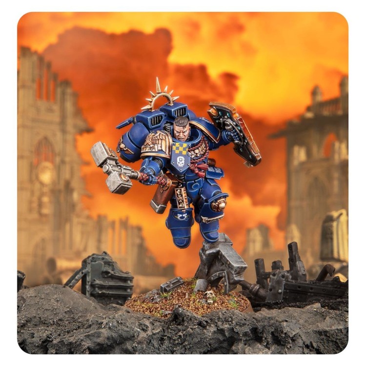space-marines-captain-with-jump-pack-relic-shield.jpg