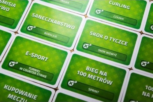 zdjecie-przedstawiajace-karty-z-gry-Czolko (2).jpg