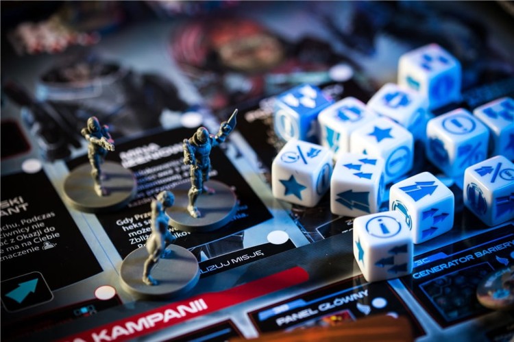 mass-efect-gra-planszowa (5).jpg