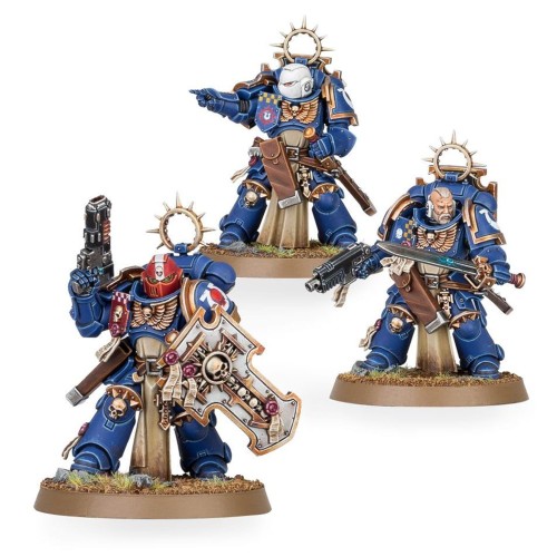 space-marines-bladeguard-veterans (1).jpg